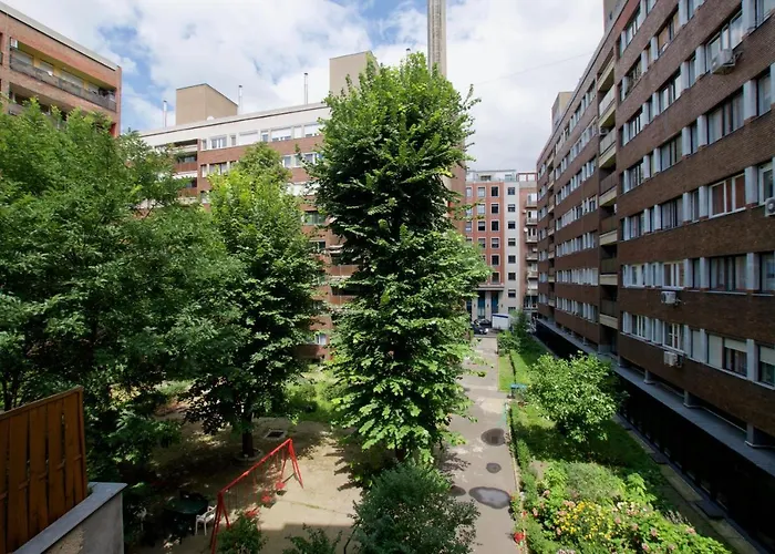 Standard By Hi5 - Asboth 15 * Budapest