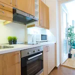 Standard By Hi5 - Asboth 15 * Budapest